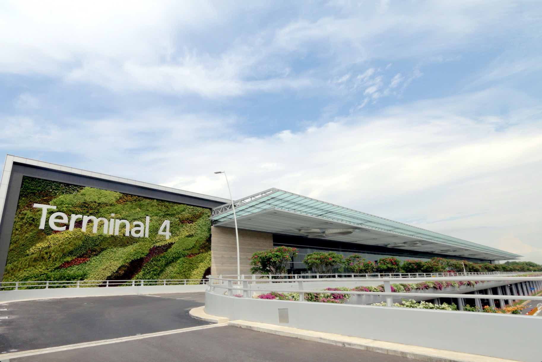 Kenapa Changi Airport Bisa Jadi Bandara Terbaik di Dunia?